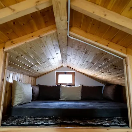 Natural Zogaj Holiday home *