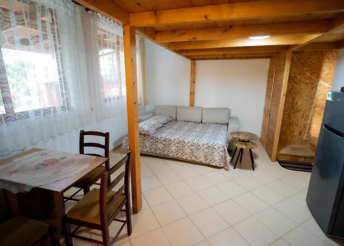 Dom wakacyjny Natural Zogaj *